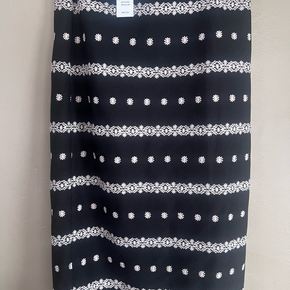 New York & Company Black and White Knee-Length Pencil Dress